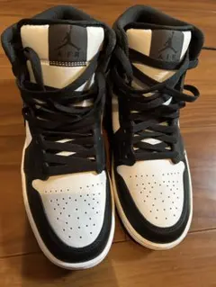 NIKE ジョーダン1 Mid パンダ エレファント サファリ JORDAN1 - メルカリ