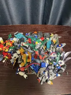 当時物【仕分け済】SDガンダム BB戦士 ジャンク 大量まとめパーツ取り 当時物【仕分け済】SDガンダム BB戦士 ジャンク 大量まとめパーツ取り