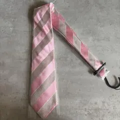 美品⭐️Paul Smith ピンクストライプ ネクタイのサムネイル