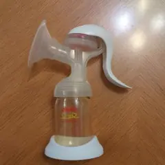 Pigeon 手動式母乳搾乳器