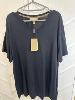 BURBERRY 【タグ付き新品未使用！！】ブラック Vネック Tシャツ