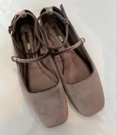 ZARA ベロア ストラップ フラットシューズ 37のサムネイル