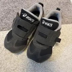asics 黒 スニーカー 男の子 ブラック