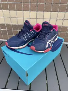 アシックス　スニーカー　レーザービーム　21.5㎝