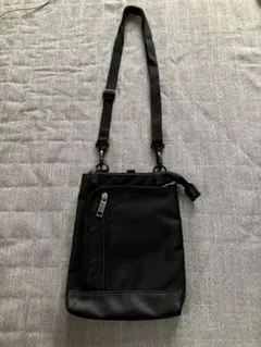 ブラック ショルダーバッグ 調整可能ストラップ