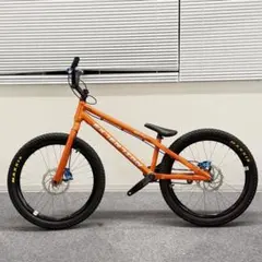 Kokoさま専用 SANTA CRUZ Jackal V4 26インチ Sサイズ - メルカリ