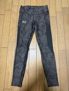 UNDER ARMOR アンダーアーマーロングタイツ 陸上 スパッツ カモ柄