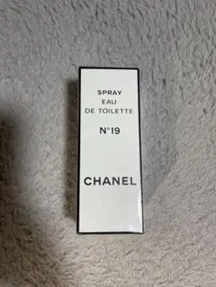 未使用 Chanel シャネル 香水 No19 100ml