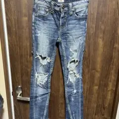 【美品】RODEO CROWNS ダメージ加工 スキニーデニムパンツ24㌅のサムネイル