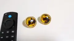 金色と琥珀色のクリップオンイヤリングのサムネイル
