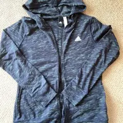 adidas レディース　スポーツウエア