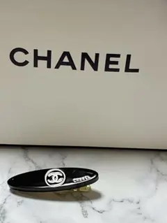 CHANEL ヘアピン ブラックのサムネイル