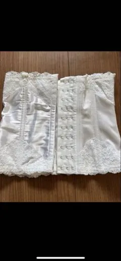 ウェストニッパー ブライダル triumph