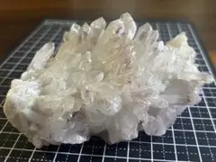 ヒマラヤ産 水晶クラスター 560g 天然石 浄化台 鉱物標本 
