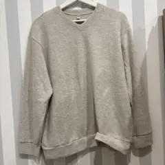 ユニクロ　ソフトニットフリースVネックT 9