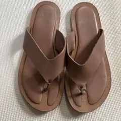 JVAM ベージュ レザー トングサンダル ギャルリーヴィー