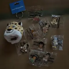 ディズニー　ピンバッジ