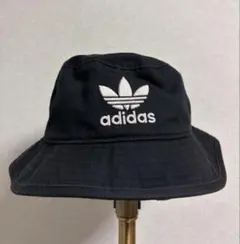 adidas originas バケットハット 黒