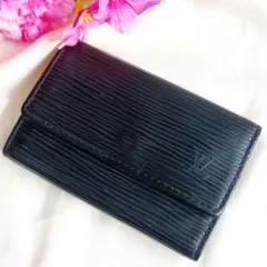 Item thumbnail for item 988a3e64-5a63-4ed7-9c5d-9aad70356a69