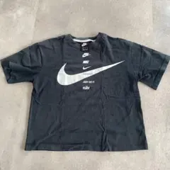 NIKE 短丈　ロゴTEE