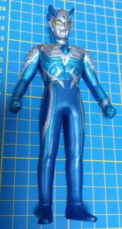 ウルトラマン ソフビ フィギュア ルナミラクルゼロ