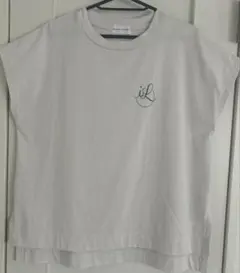 huma womanのホワイトTシャツのサムネイル