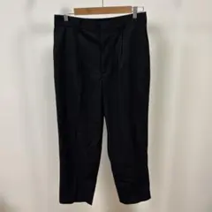 【値下げ】UNIQLO ブラック スラックス センタープレス