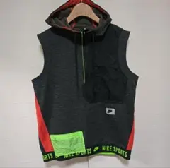 ナイキ DRI-FIT Therma フリースベスト S 美品 スウッシュロゴ