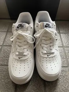 NIKE AIR FORCE 1 スニーカー