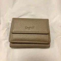 Ungrid 三つ折り財布