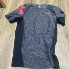 アンダーシャツ