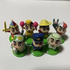 ⑵クレヨンしんちゃん　チョコエッグ　フィギュア