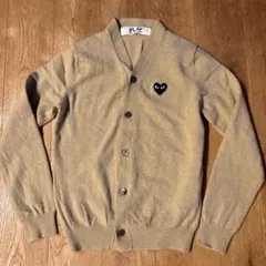 コムデギャルソン　カーディガン　ベージュ　Lサイズ コムデギャルソン カーディガン ベージュ Lサイズ 新発売】プレイ
