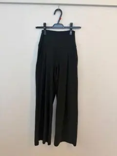 未使用】lululemon ルルレモン ワイドレッグ クロップドパンツ 2