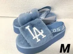 MLBロサンゼルス・ドジャース　厚底　もこもこ　サンダル　M