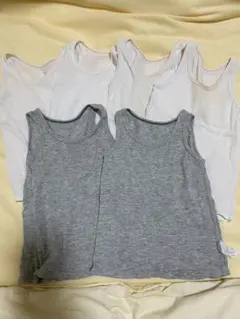UNIQLO タンクトップ 90cm