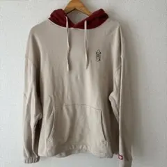 【エレメント】ベージュと赤のフード付きパーカー