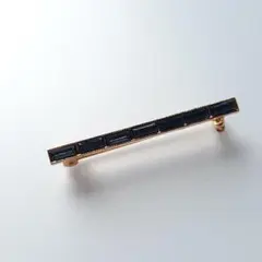 b42　ブローチ　青　ブルー　ビジュー　サファイアカラー　オーストリア　ピン