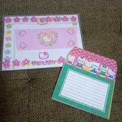 ハローキティ　レターセット　メモ帳　専用クリアケース　おまけ付き　計30点
