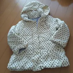 水玉模様のフード付きダウンコート 130cm