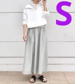 UNIQLO ボリュームロングスカート Sサイズ