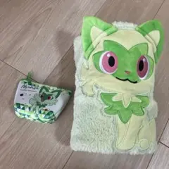 ポケットモンスター　 ニャオハ ブランケットとポーチセット