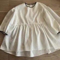 パフスリーブ トップス ユアーズ