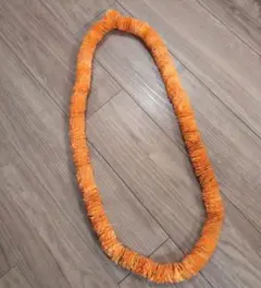 フラダンス レイ オレンジ色