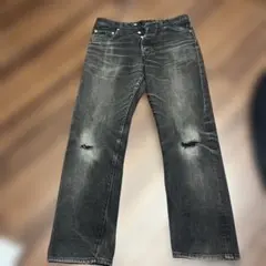 ダメージあり　ブラックデニムパンツ　アーバンリサーチのサムネイル