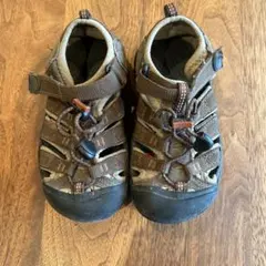 KEEN キッズ　18.5㎝　アウトドアサンダル ブラウン