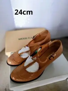 MODE KAERI ベージュ ヒール付きローファー24センチ
