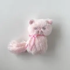 いちご　まるいねこ　猫　ぬいぐるみ　ハンドメイド　作家　アートドール　a