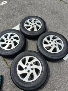 エクストレイル　T30　純正品215/55R16 タイヤ ホイール4本セット エクストレイル T30 純正品215/55R16 タイヤ ホイール4本セット - メルカリ