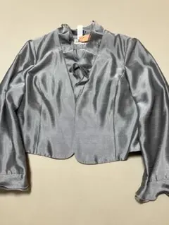 イギン　シルバー サテン ショートジャケット　13号